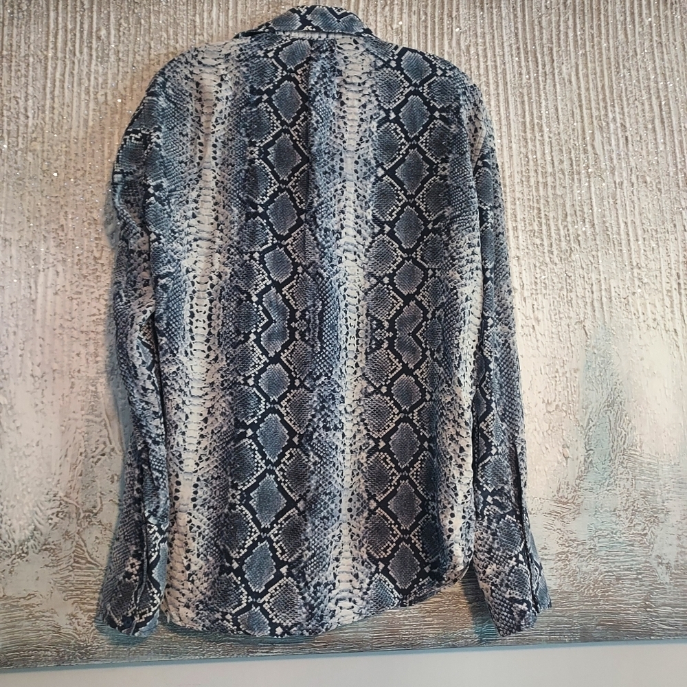 Ramona la Rue 100% Silk Snakeskin Print Blouse Sz-XS - Picture 2 of 7